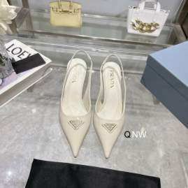 Picture of Prada Shoes _SKUPradasz35-40719147.5CMNW0701